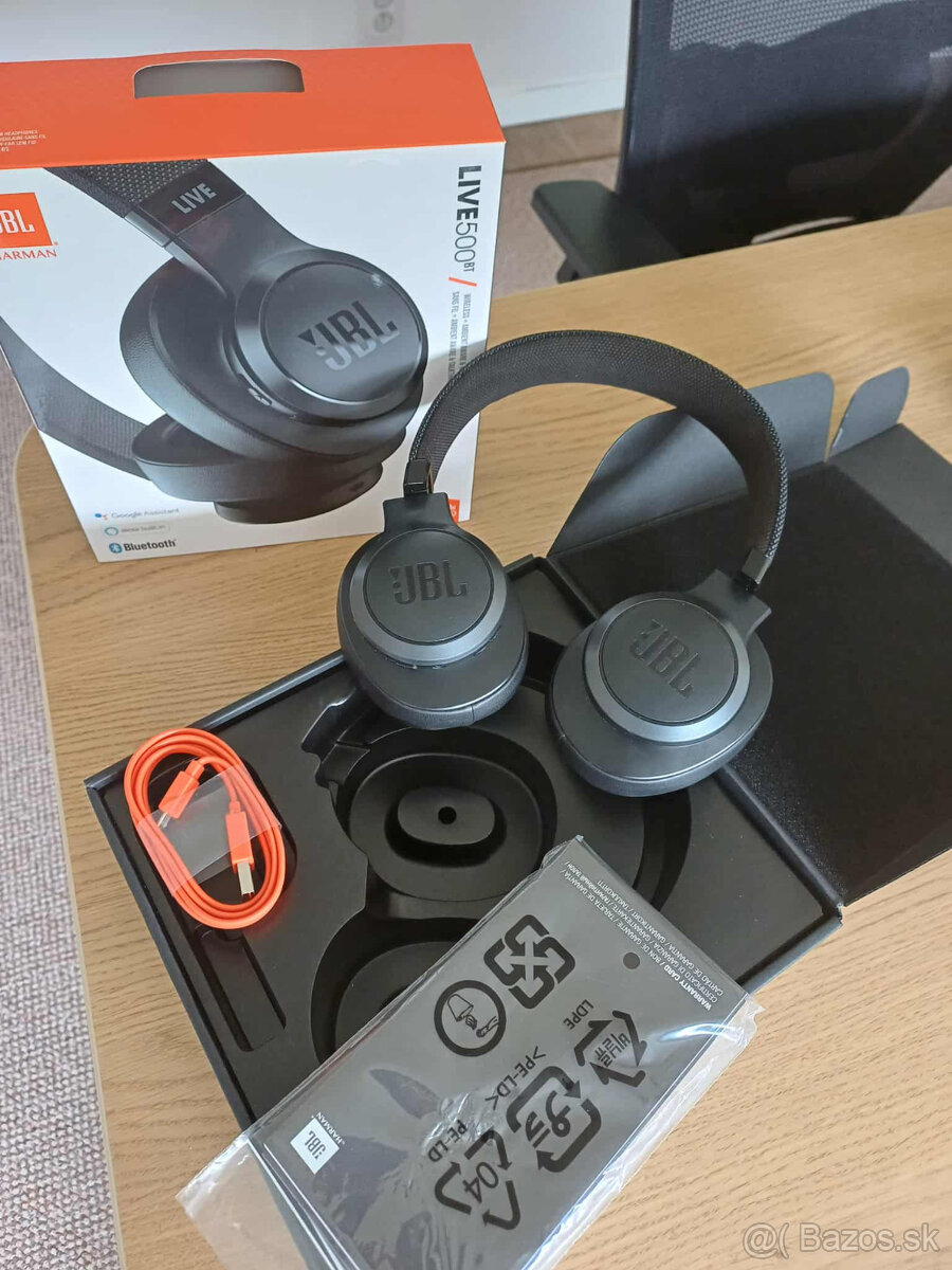 BLUETOOTH SLÚCHADLÁ - JBL Live500BT