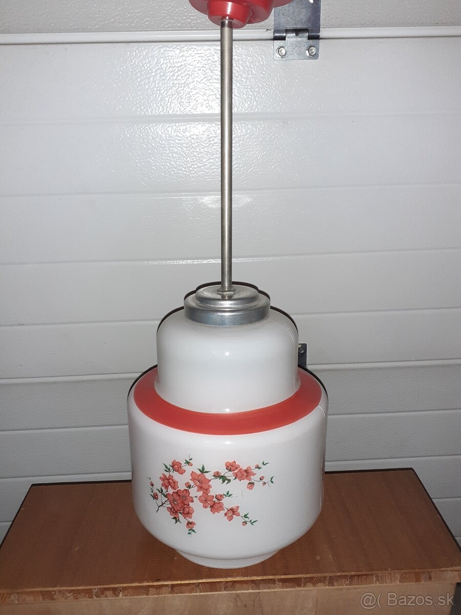 Predám rôzne svetlá, lampy....