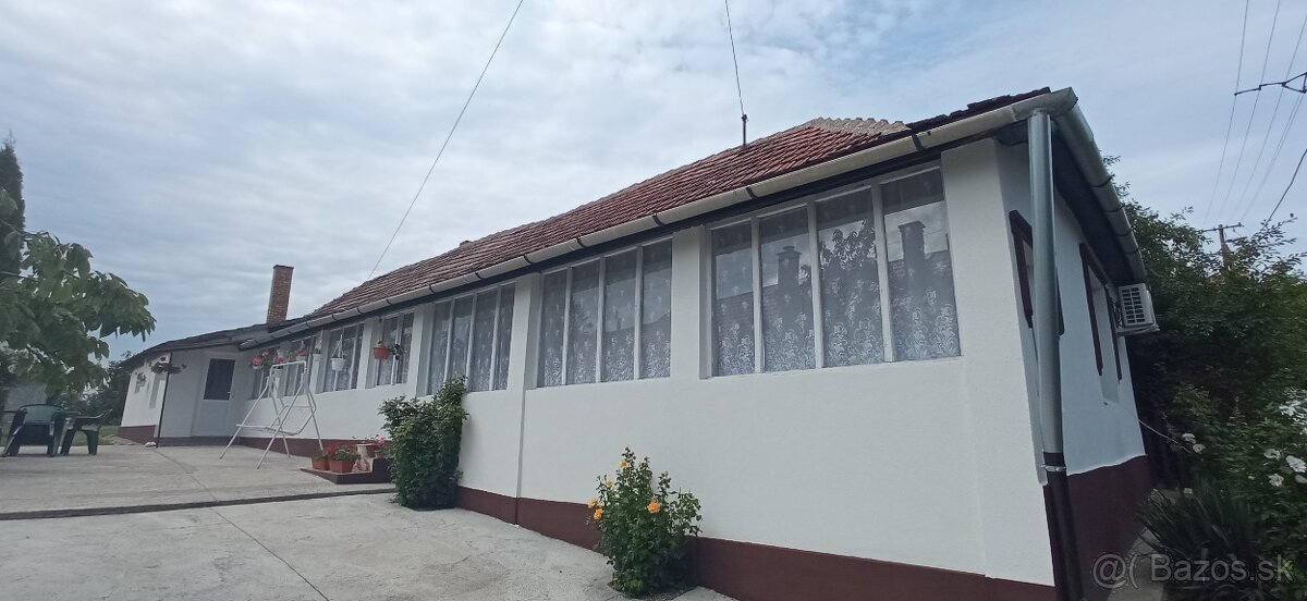 GEMINIBROKER v obci FONY 4 izbový rekonštruovaný dom