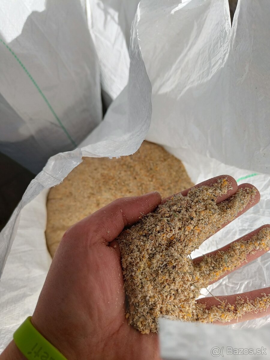 Zmes šrotov pre Nosnice