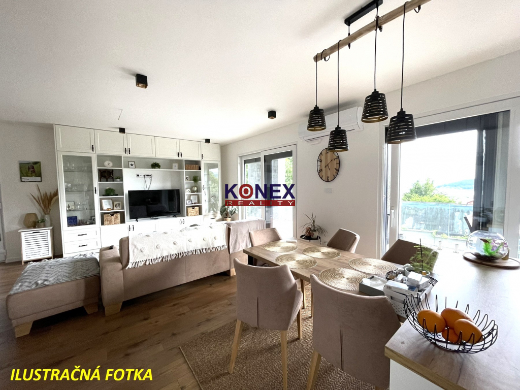 LUXUSNÁ CHATA NA CELOROČNÉ BÝVANIE NA ZEMPLÍNSKEJ ŠÍRAVE