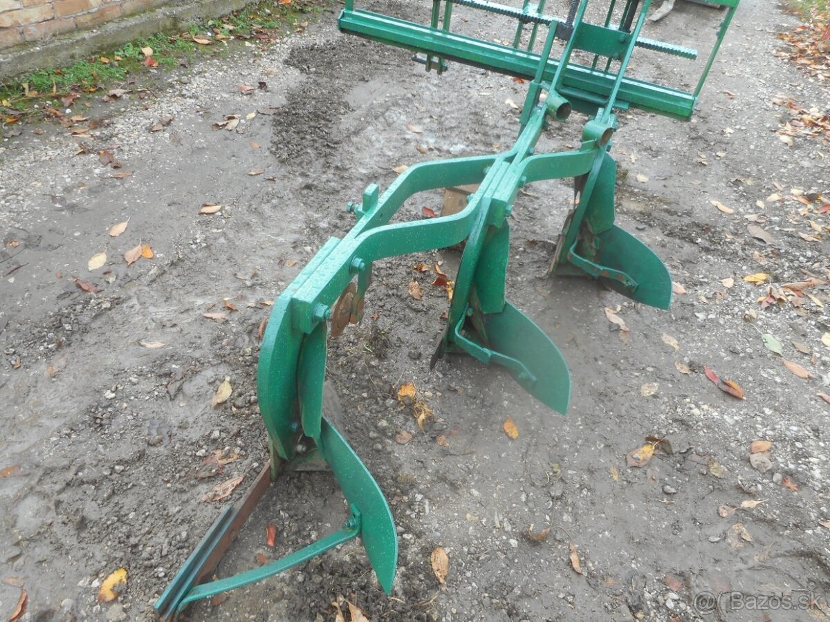 Pluh 3 radlicny posuvny