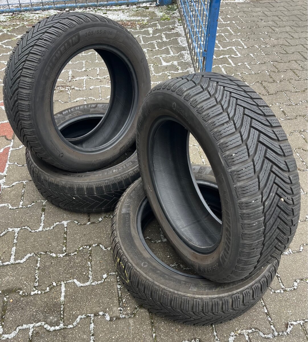 205/55 R16 Zimne Michelin