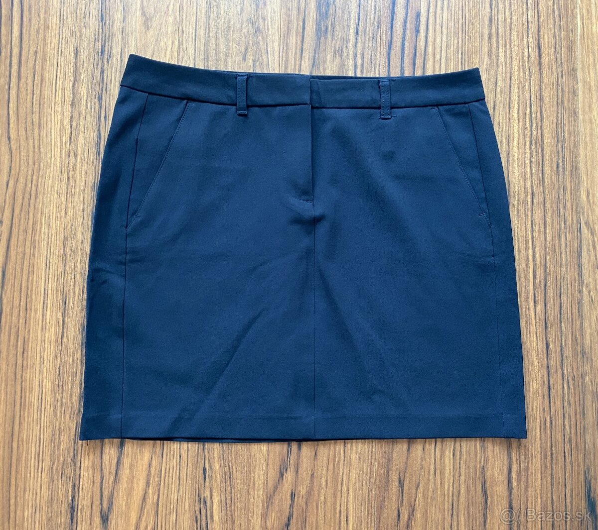 Minisukňa Benetton S