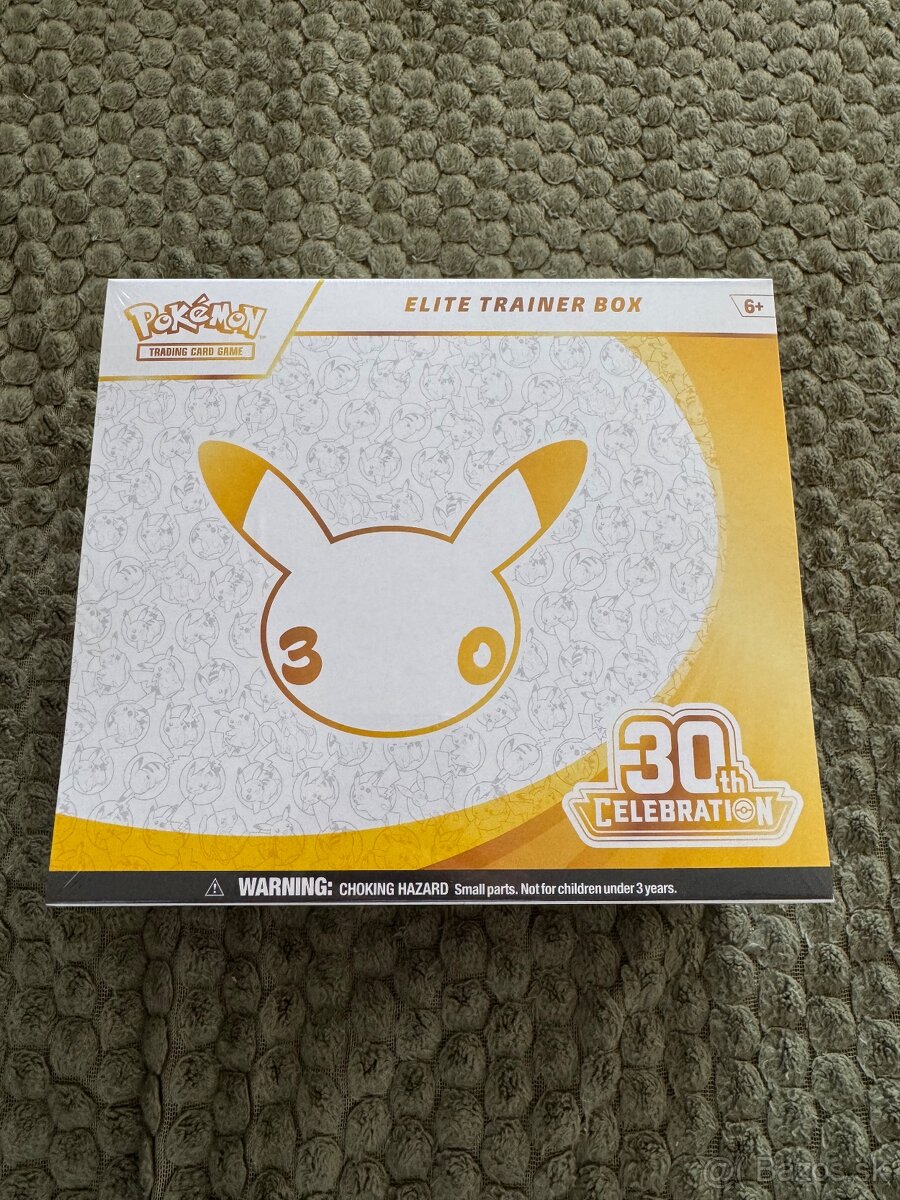 Pokemon 30TH Anniversary ETB