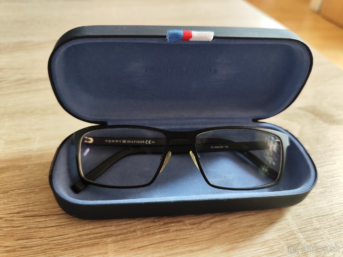 Okuliare dioptrické Tommy Hilfiger