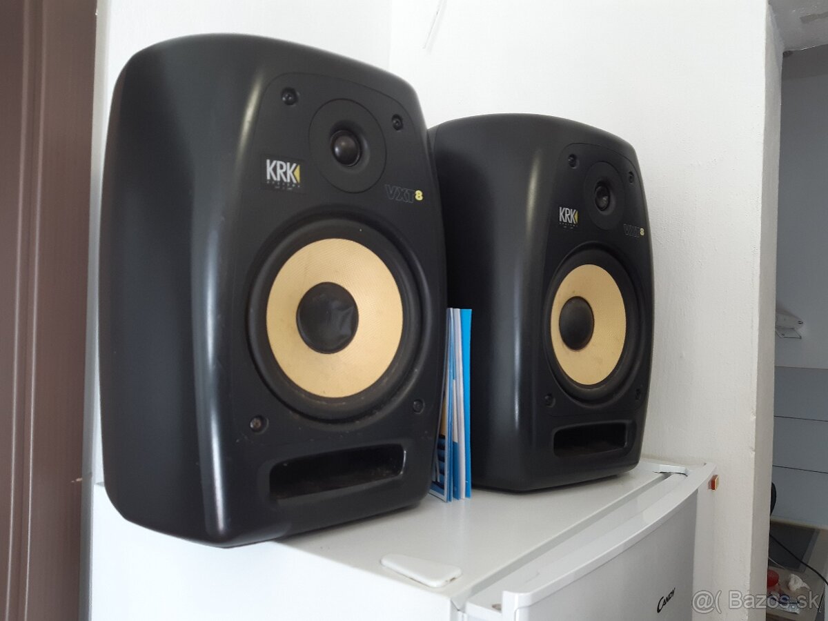 Reproduktory KRK VXT8