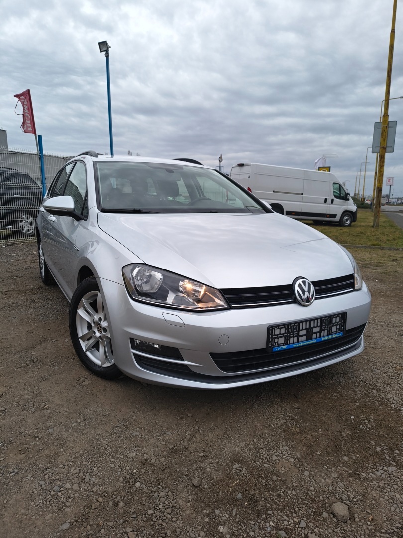 Volkswagen Golf 7 1.6 TDI BlueMotion 110k Comfortline