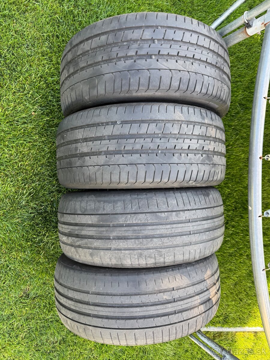 255/35 R19 letne pneu Pirelli