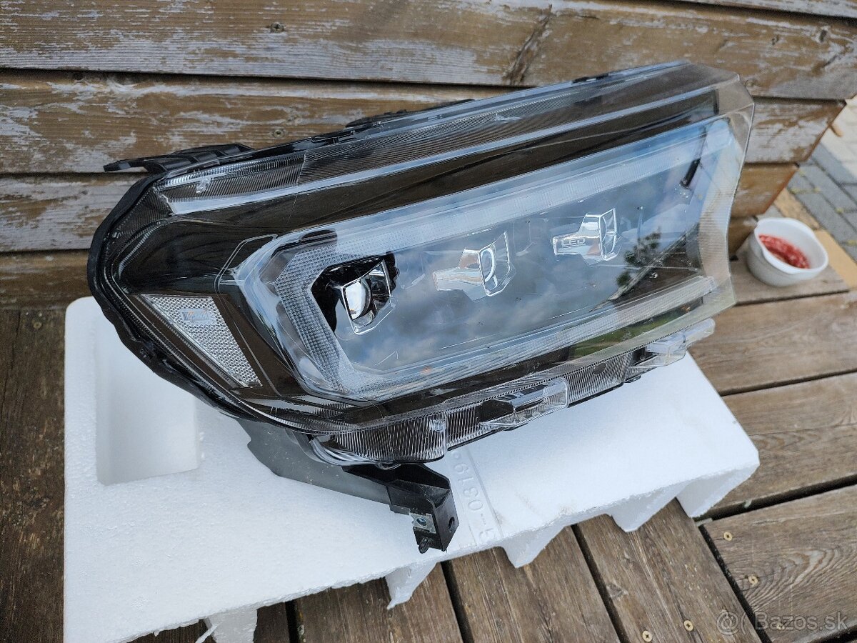 Vland LED Matrix Projector na Ford Ranger - RESERVE
