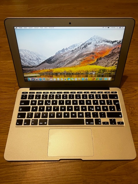 Pocitac Apple MacBook Air 11" Procesor i5