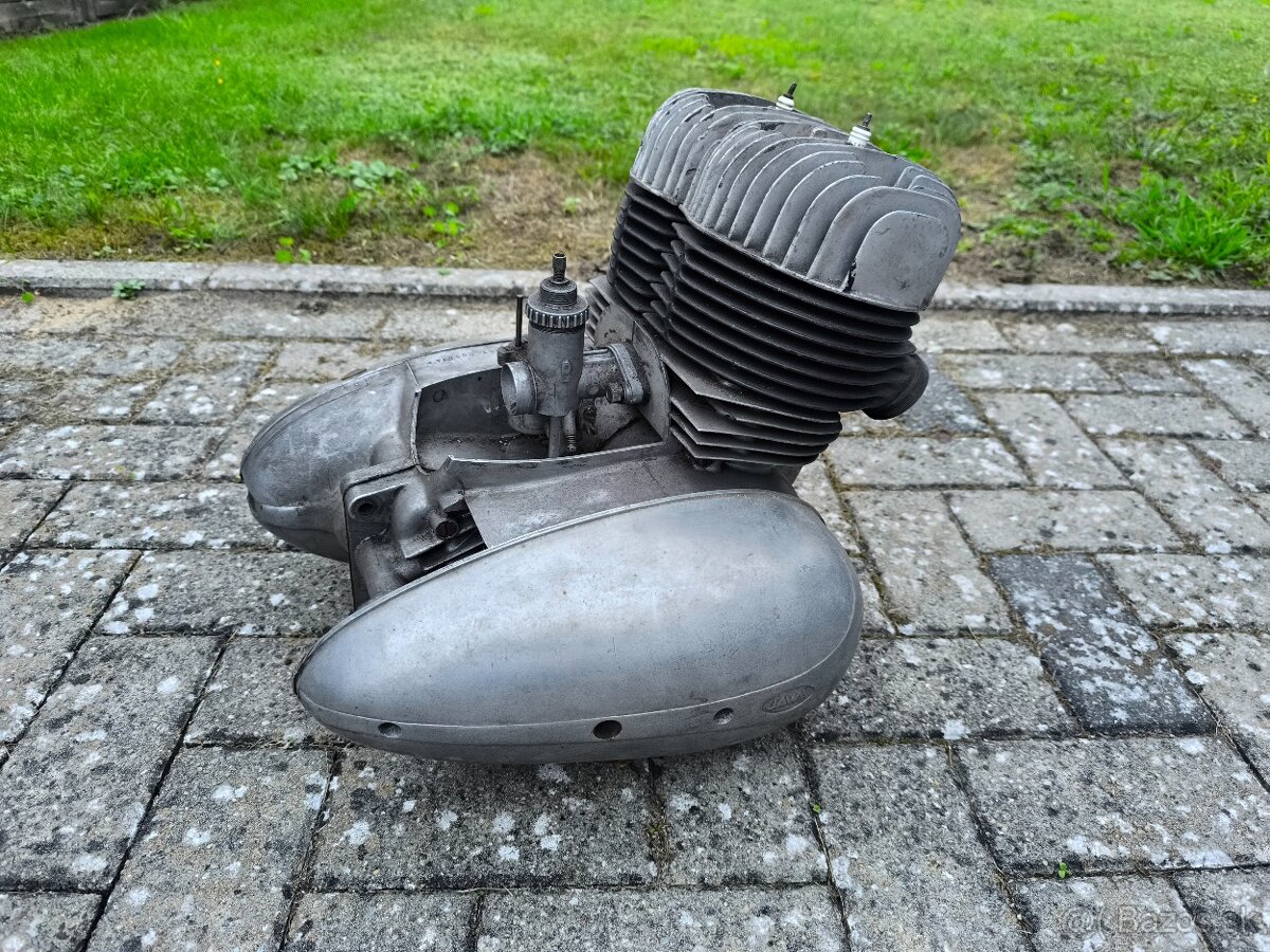 Predam motor Jawa 350-361 Sport