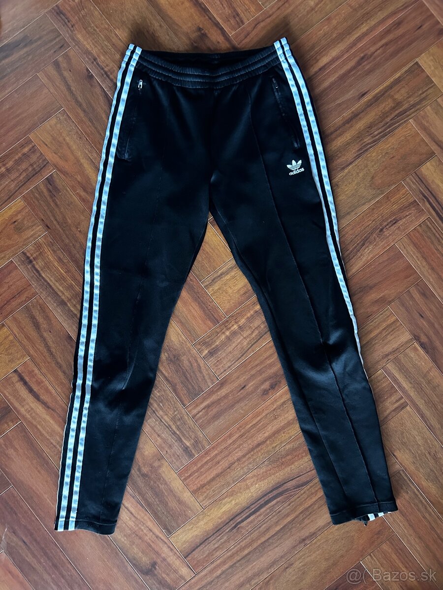 Dámske Adidas tepláky