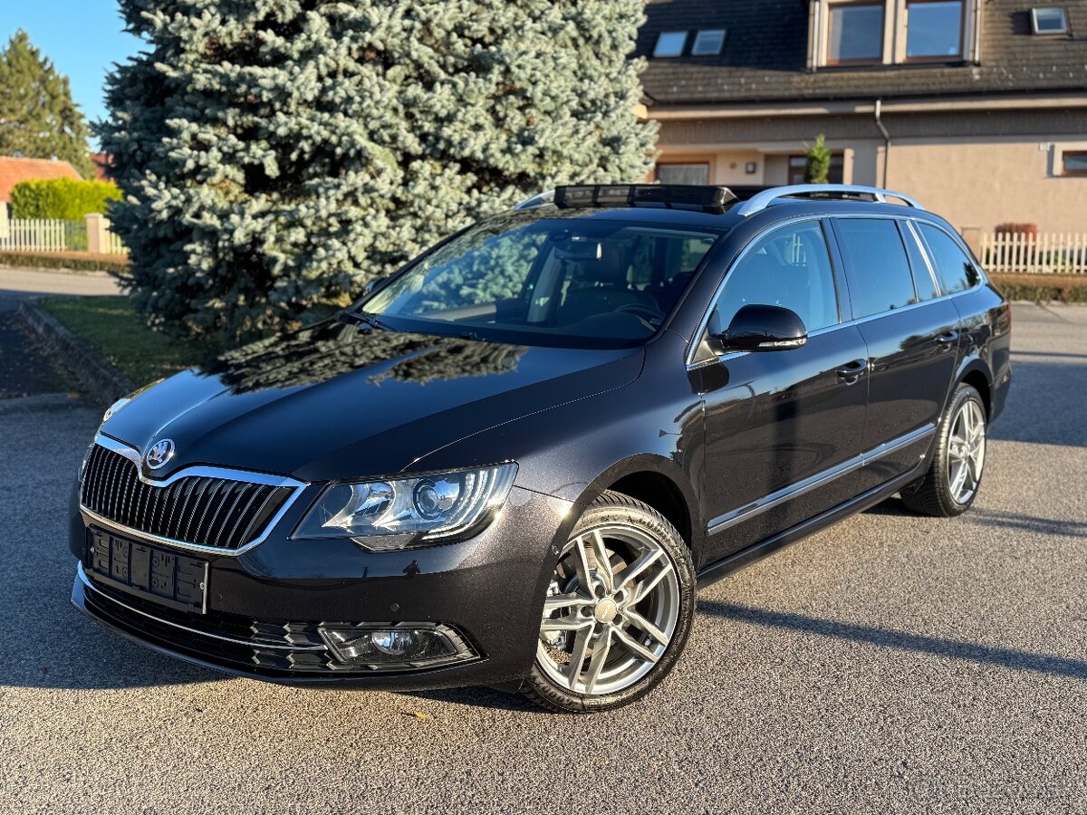 Škoda Superb Combi 2.0 TDI L&K DSG 4x4 125KW - 165.000 km -