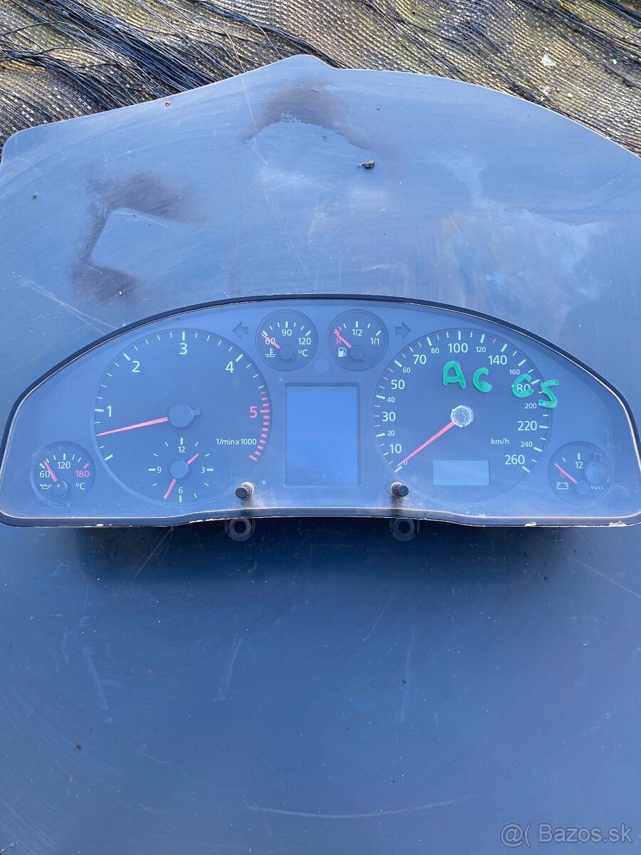 audi a6 c5 budiky tachometer