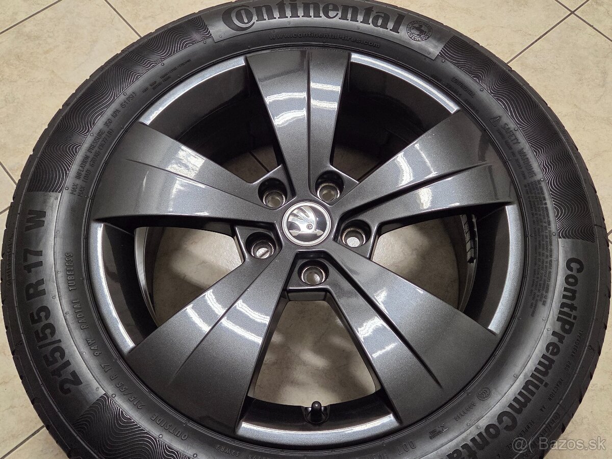 black ŠKODA r17 + Continental 90%