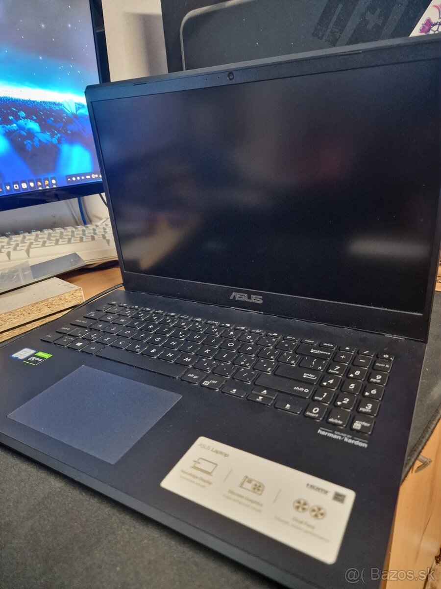 ASUS X571GD – notebook s GTX 1050 a i5 procesorom -.
