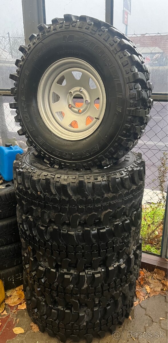 OFF Road Sada Pneu+Disky 31x10,50 R15 5x114,3 Jeep