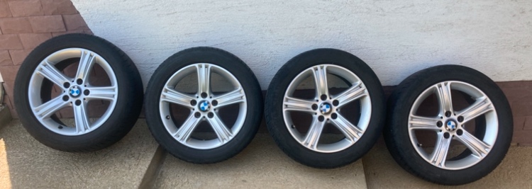 Elektróny 225/55 R17 na BMW