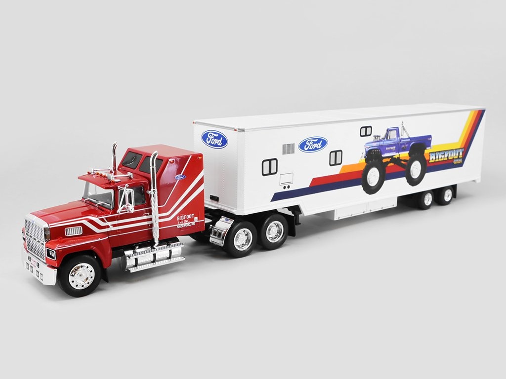 FORD LTL 9000 1:43