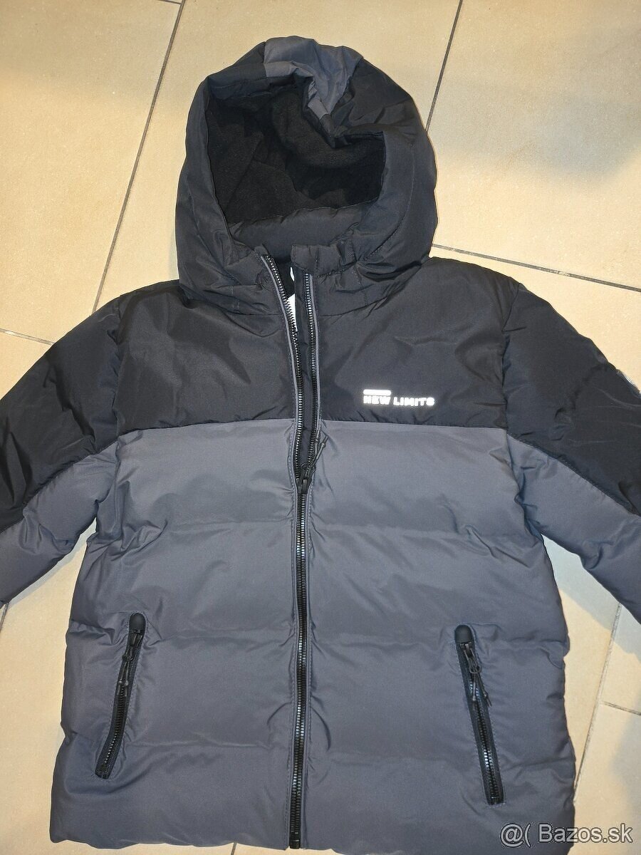 Chlapčenská zimná bunda 140