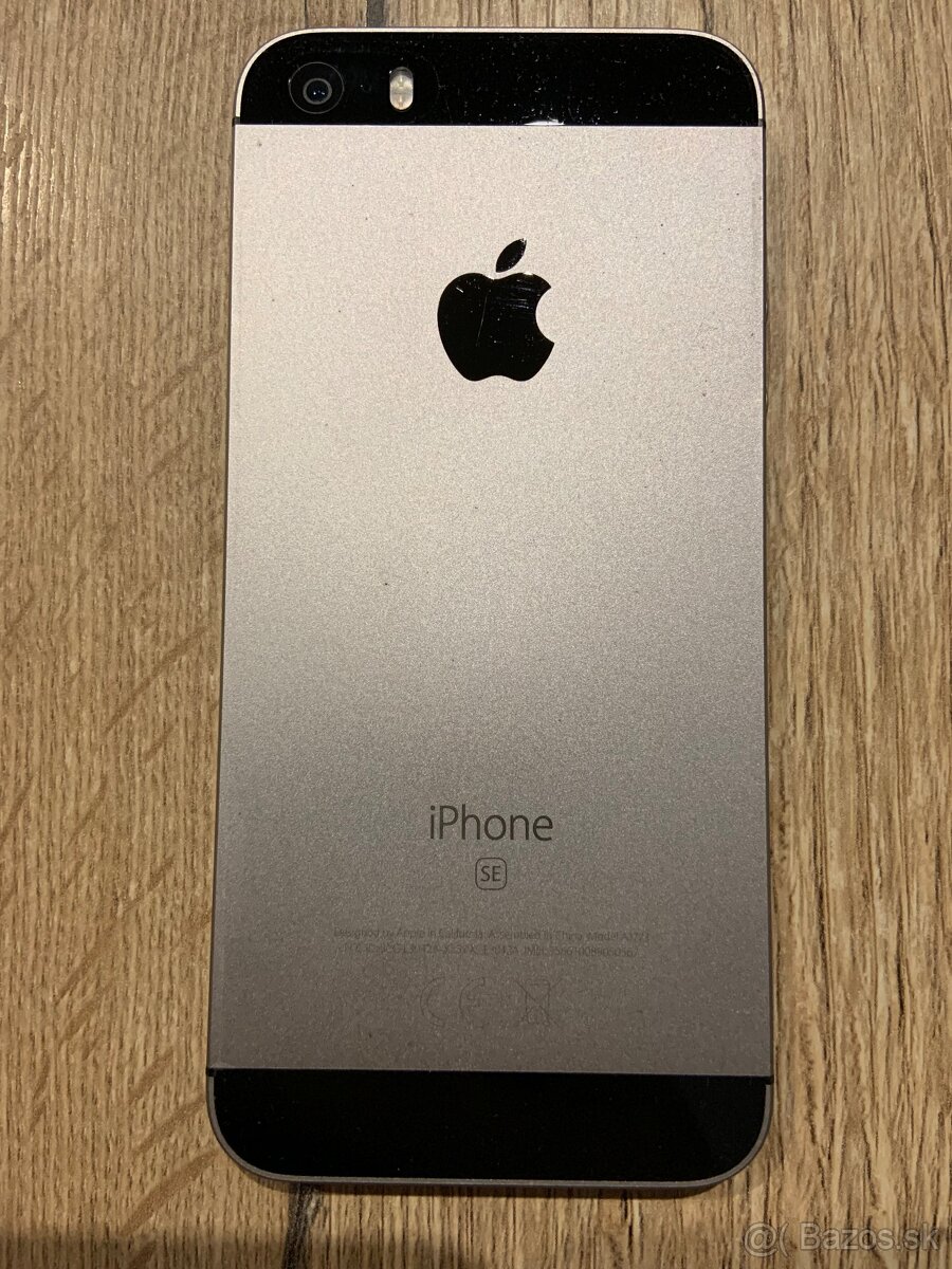 iPhone SE space gray
