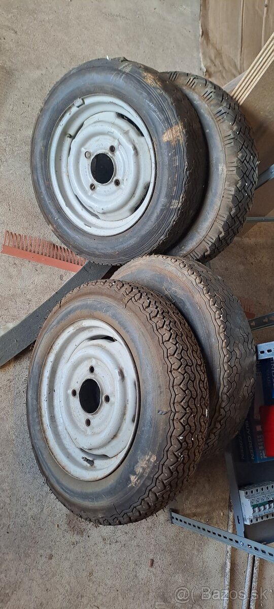 Kolesa Škoda R14 Embečka