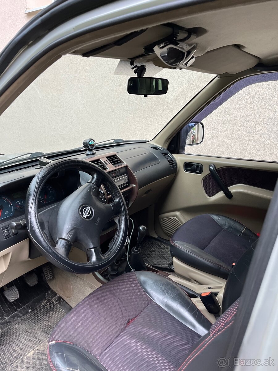 Nissan terrano 2 2,7 TDi