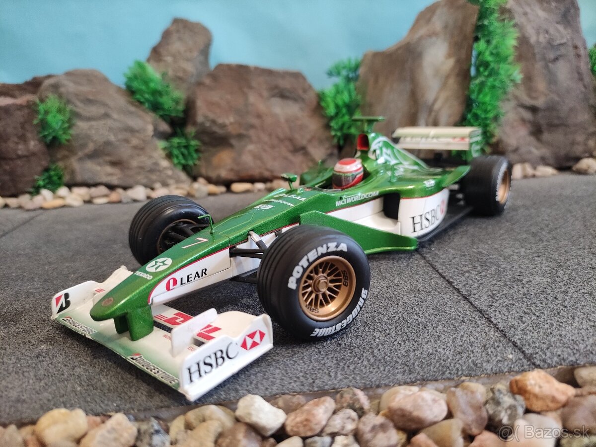 Prodám model 1:18 formule F1 Jaguar R1