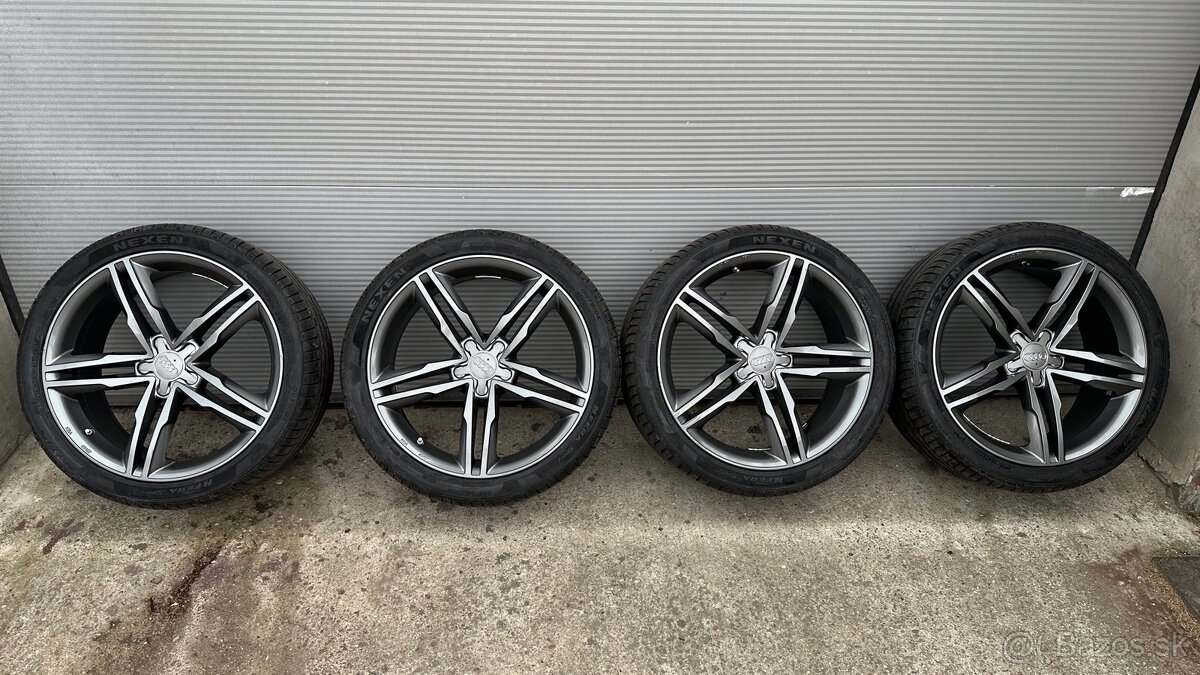 255/35R19 Audi S line 5-V-spoke