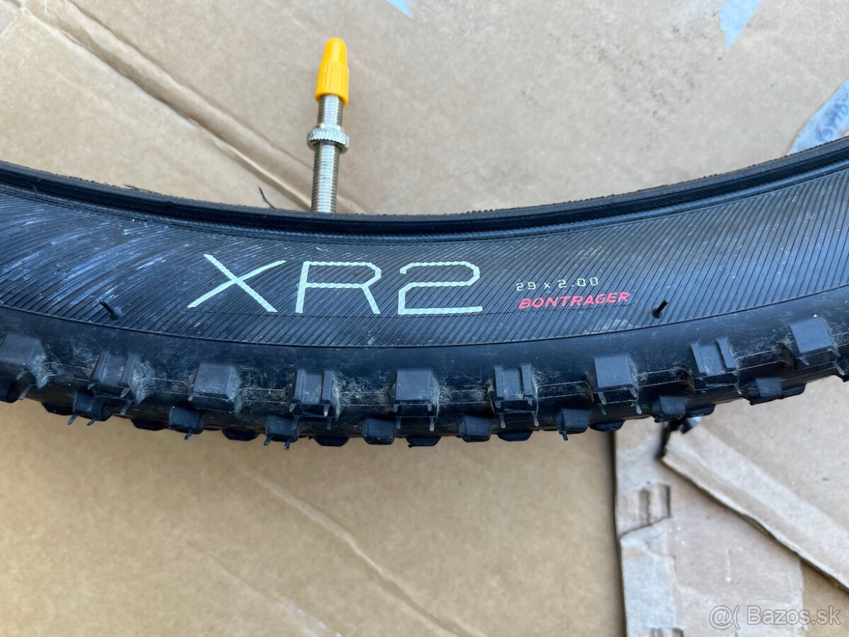 MTB plaste Bontrager XR2 29x2.00