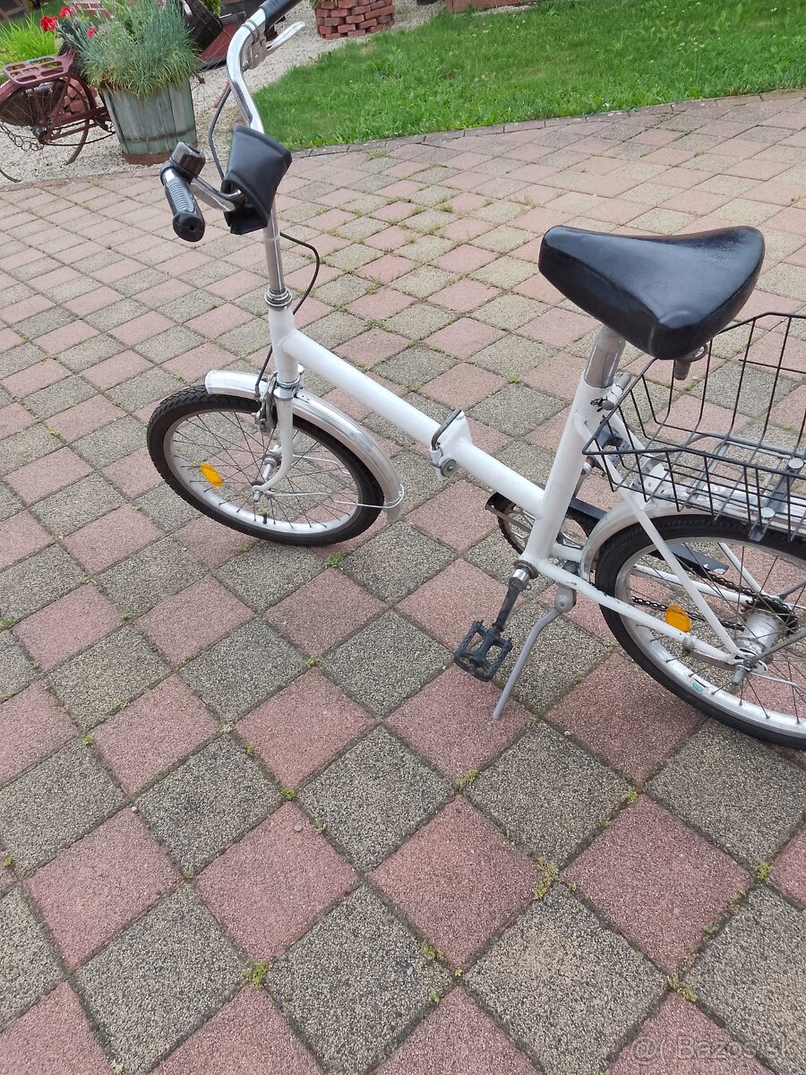 Skladací bicykel