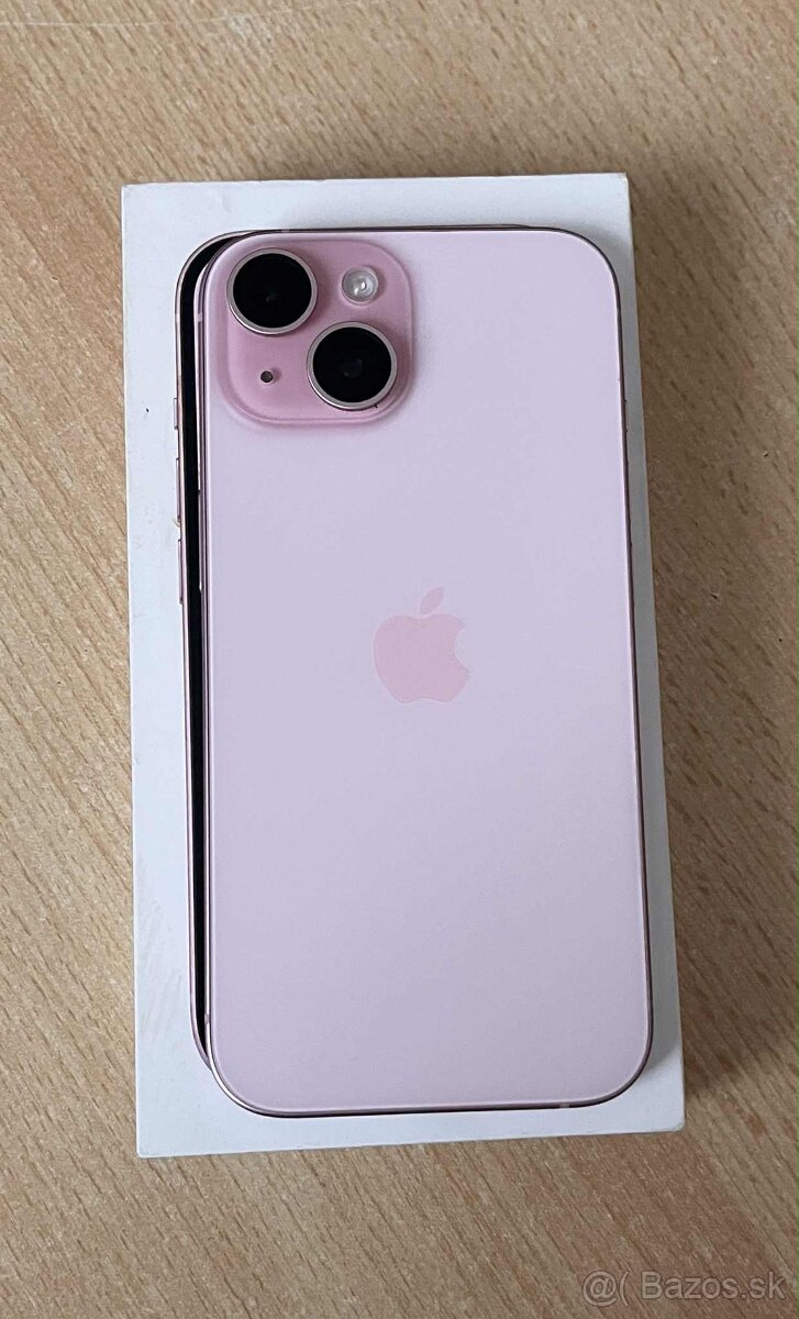 I phone 15 ružový