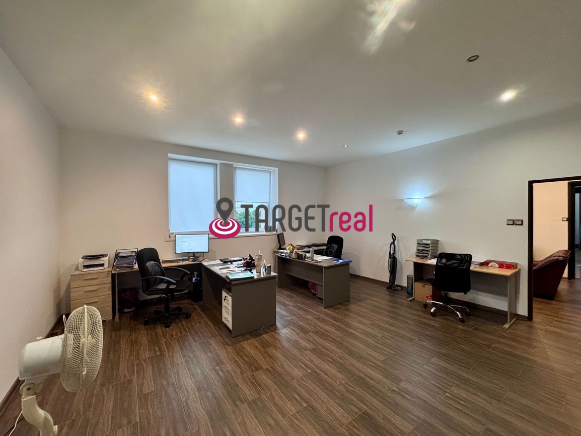 Prenájom |Kancelárske priestory v historickej budove na ulic