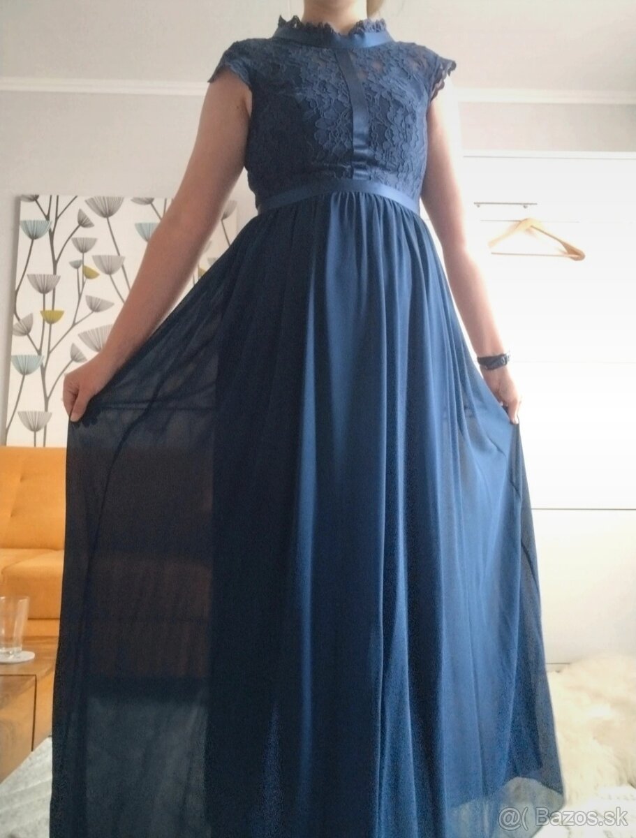 Kráľovské modré spoločenské šaty