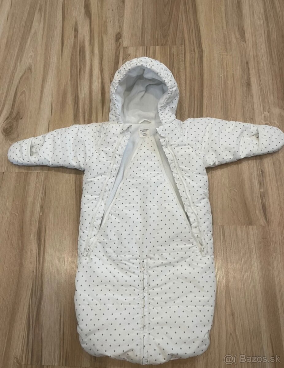 Overal s flisovou podšívkou