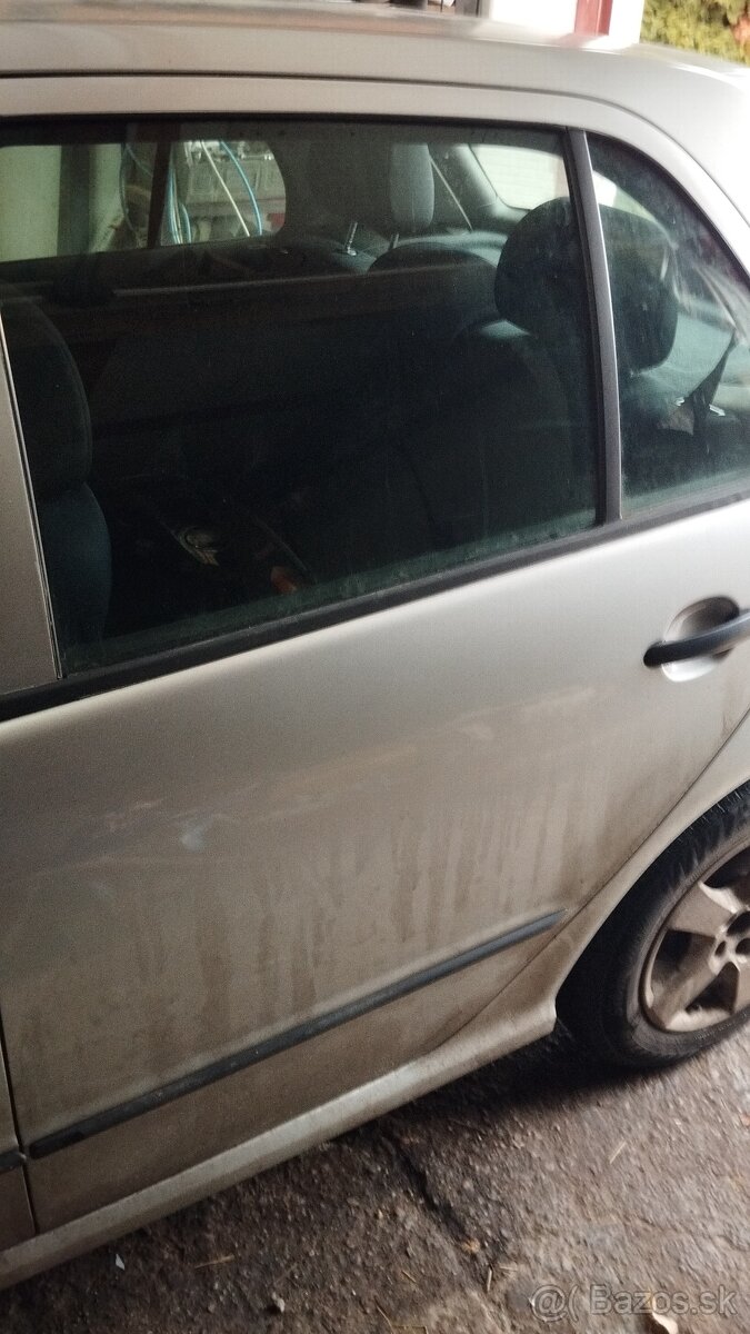 Predám Škodu Fabia na náhradné diely