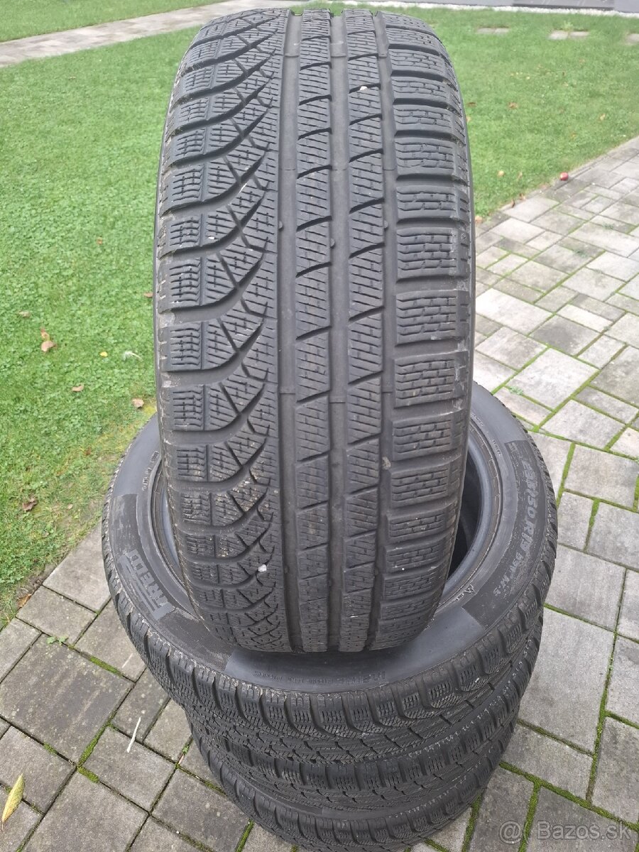 Zimne pneumatiky 235/50 R19 Pirrelli Pzero Winter