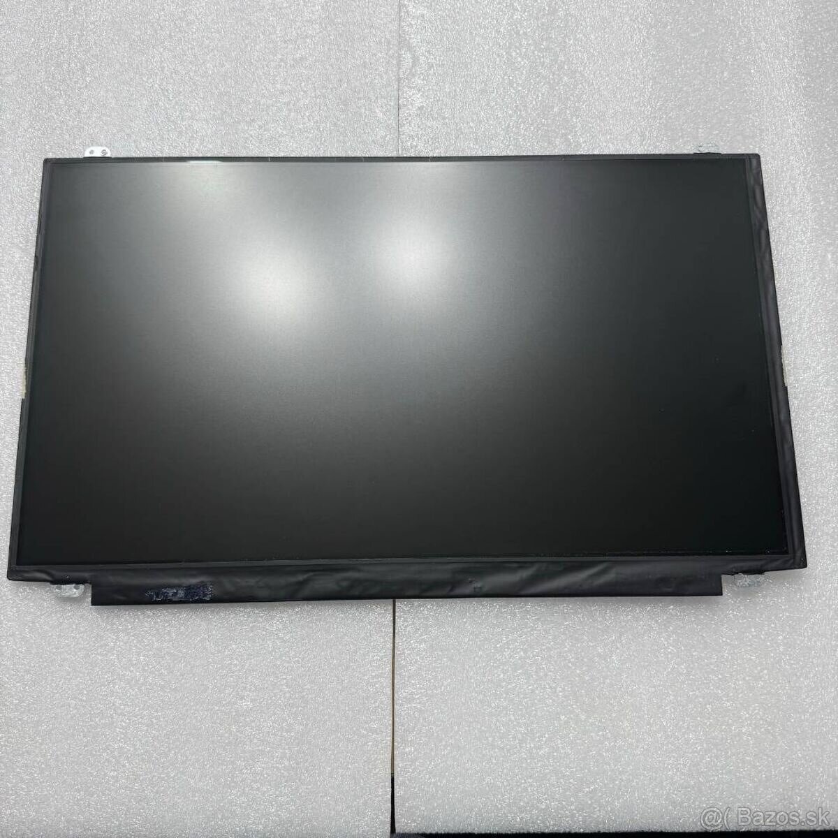 Predám obrazovku do notebooku 15,6" LED SLIM displej 30 pin