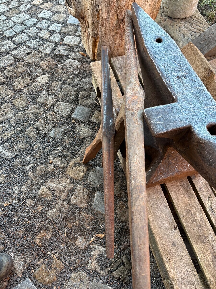 Kováčské naradie kovadlinky