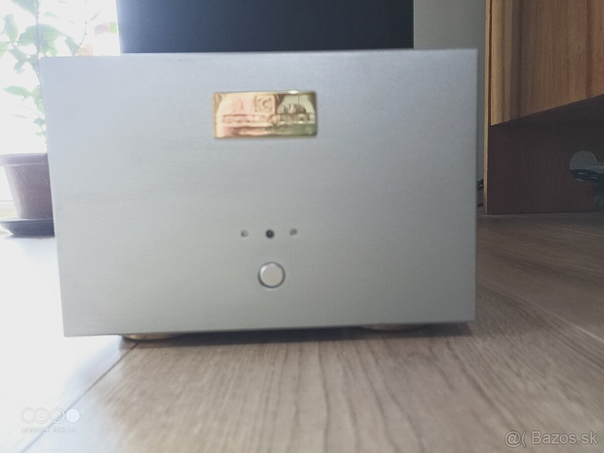 Goldmund Telos 200W