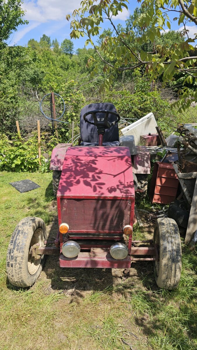Traktor