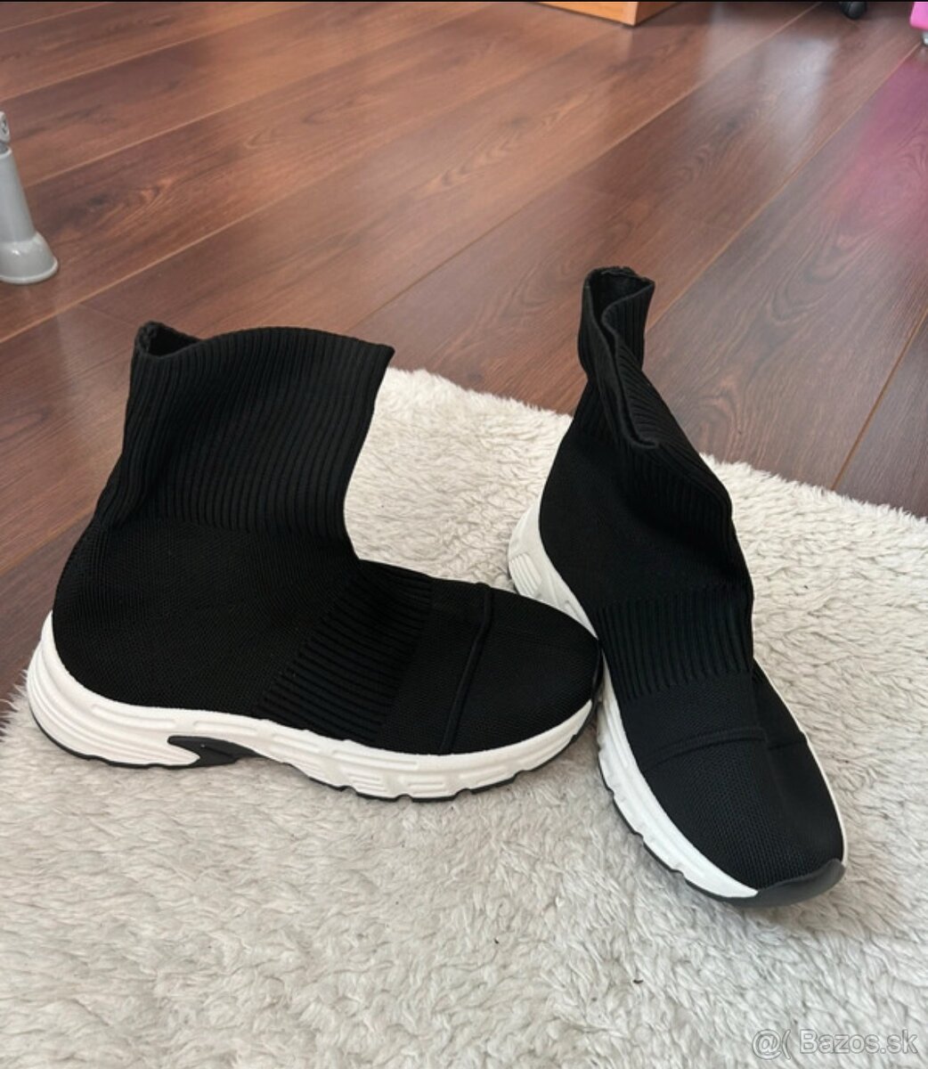 Tenisky 40