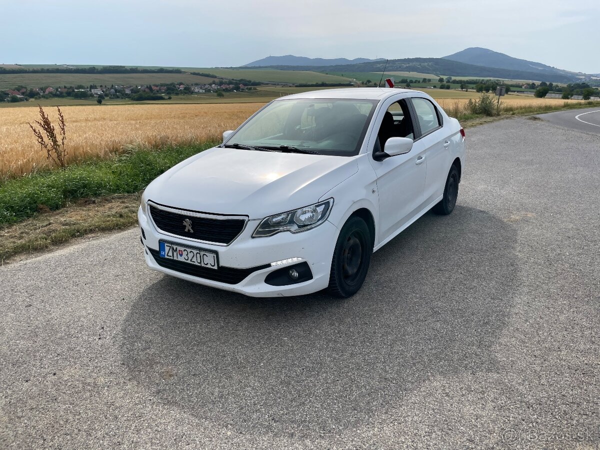 Peugeot 301 1.2 puretech lpg