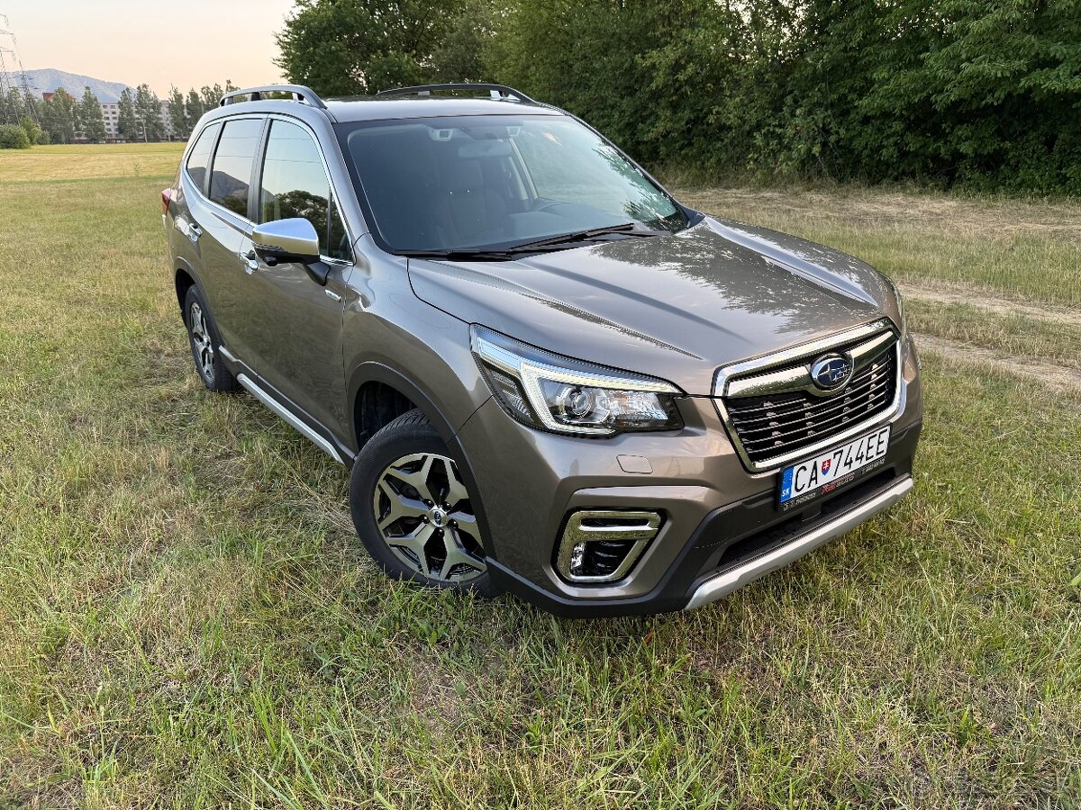 Subaru Forester 2.0i-S e-Boxer MHEV Premium Lineartronic