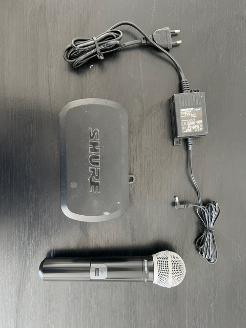 Bezdrôtový mikrofón Shure PG 58