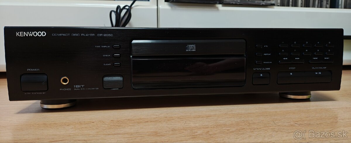 CD prehrávač KENWOOD DP-2050