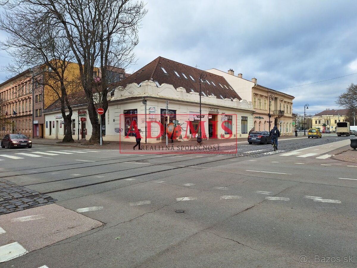 predáme atraktívny komerčný priestor v centre Košíc 81m2, Hl