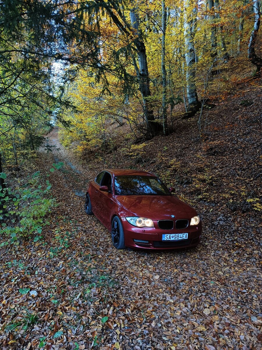 BMW 123d e82