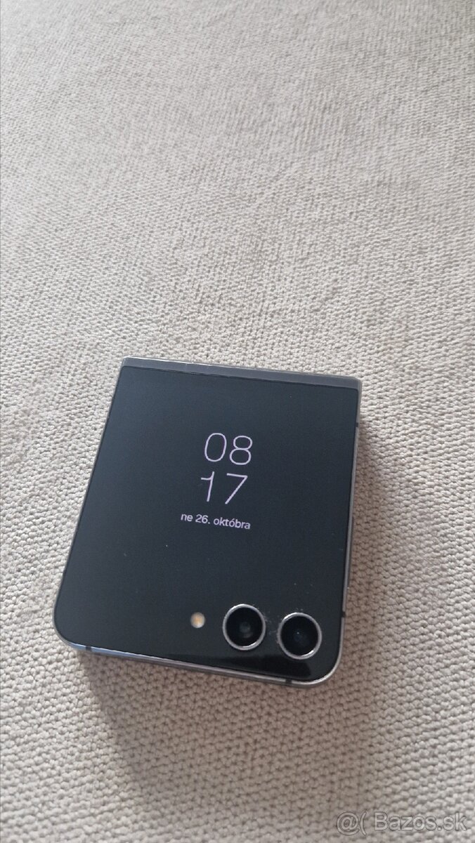 Samsung galaxy Z flip 5 256 GB